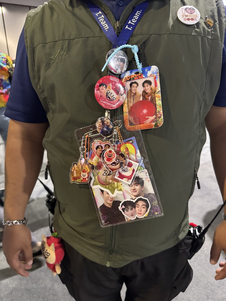 ʚ 𝐁𝐨𝐰𝐢𝐞·𝐁𝐲⁺˚ɞ tweet media