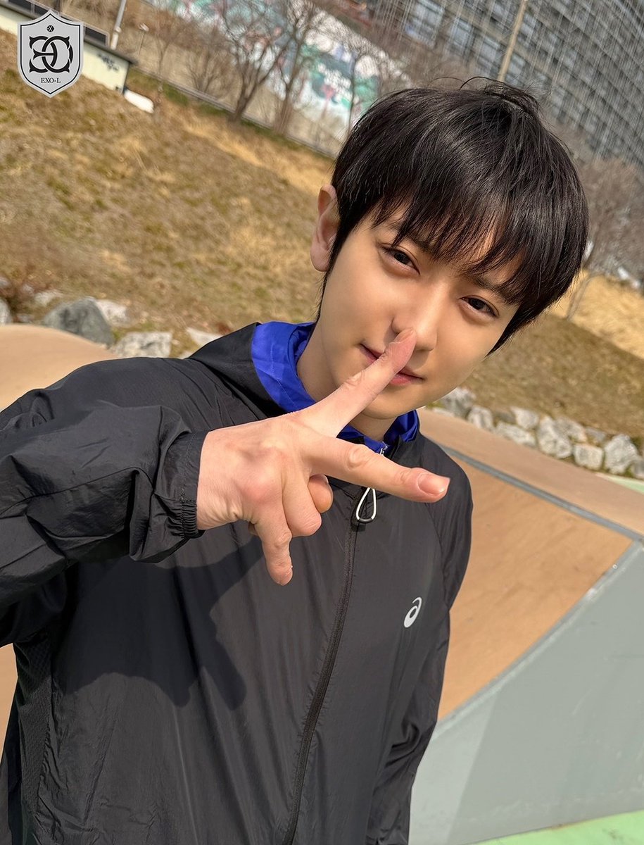 NLNL 🍒🔥 tweet media