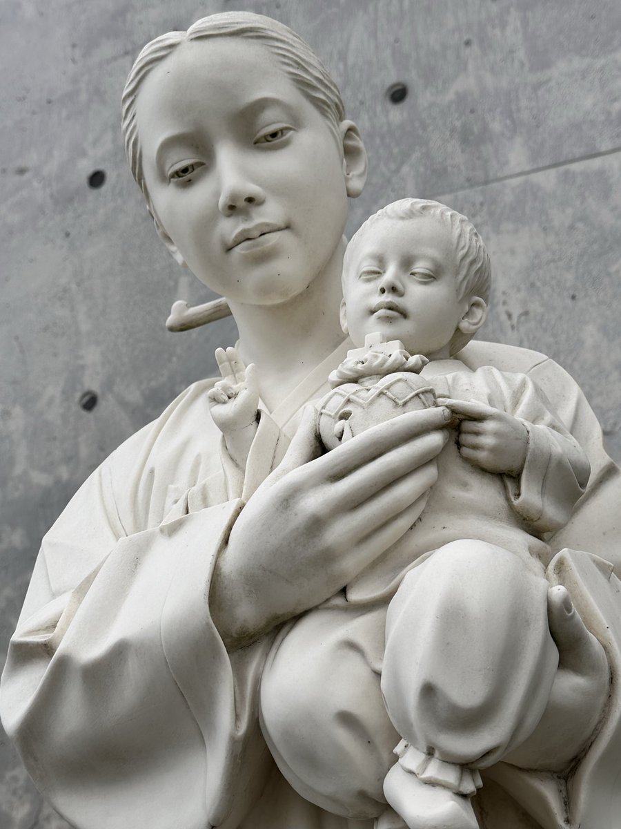 킨붕이 tweet media