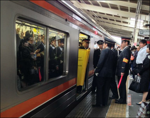 モーリー tweet media