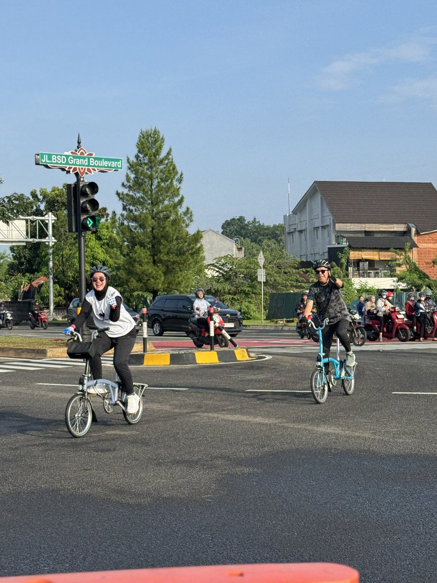 Melon Mask tweet media