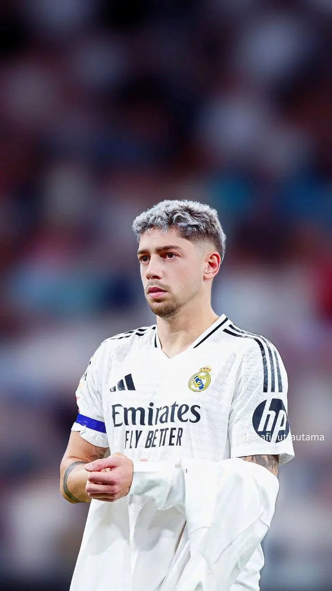 budak corporate tweet media