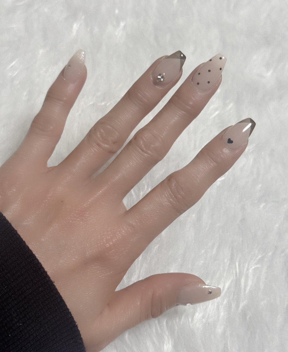 はるち tweet media