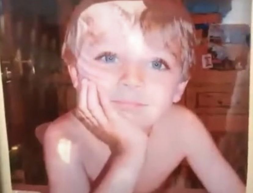 maxintoshyoy's tweet photo. baby georgie 🥺 https://t.co/FgHCc9hTnB