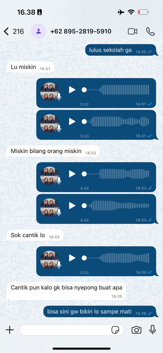 dhes_desi's tweet photo. gw lagi pusing ni orang banyak tingkah alias gw gakenal sinting bgt😭😭😭😭 https://t.co/GrDzuZjEpH