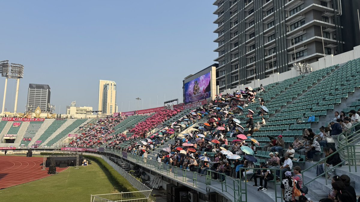 หมูงึมงัม🪐 tweet media