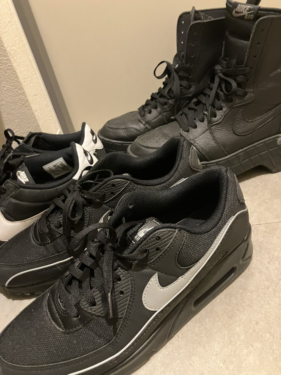 NIKEしか履けない身体になってきた