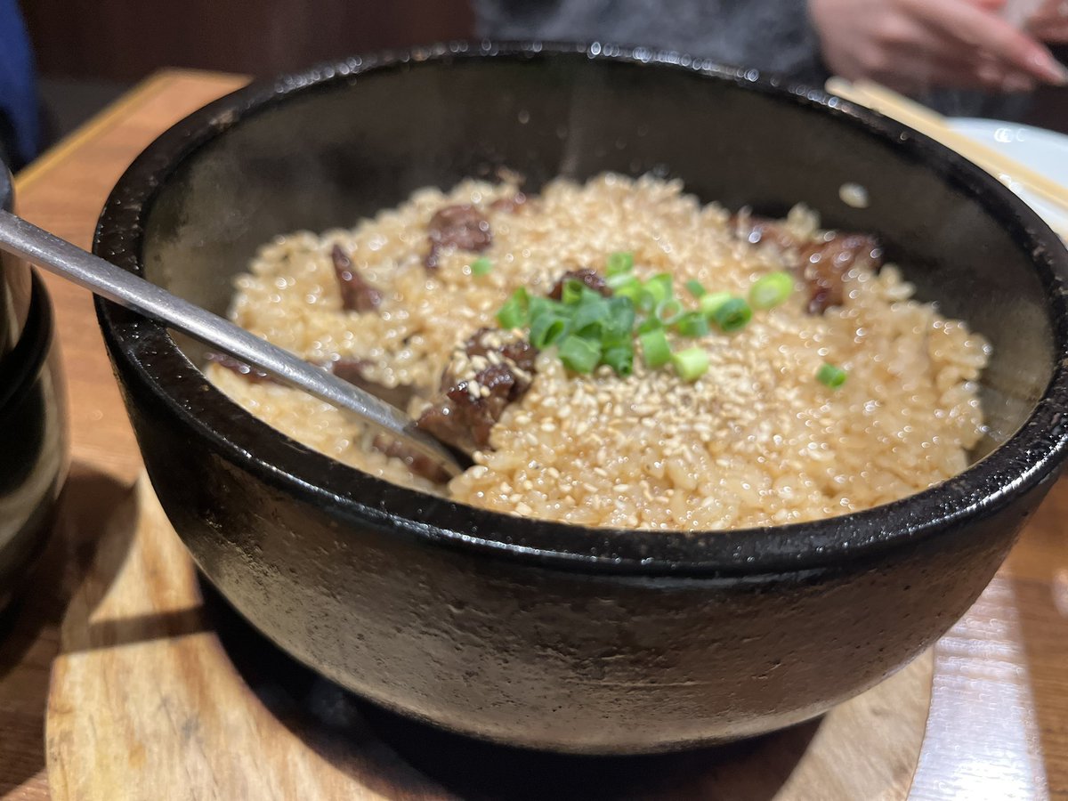 ぼすにぃ tweet media