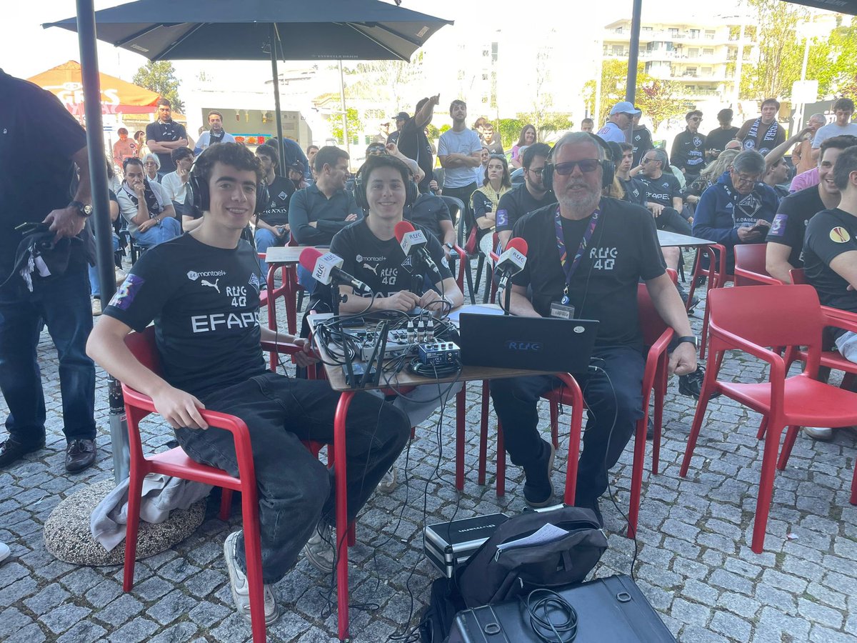 RelatosRuc's tweet photo. 😅 Achavam mesmo que a RUC não ia estar presente? Com um enviado especial na Academia do Vitória SC e o resto da equipa na Fan Zone, junte-se à emissão a partir das 11h no 107.9FM ou https://t.co/bkEZq8xWrX https://t.co/QZ6emlELA4