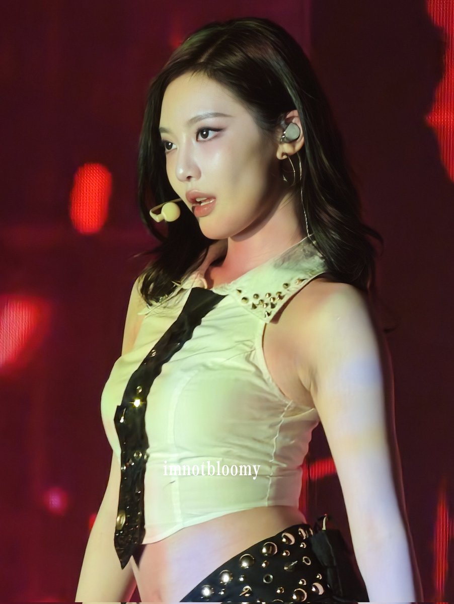 𝐈𝐦𝐧𝐨𝐭𝐛𝐥𝐨𝐨𝐦𝐲 tweet media