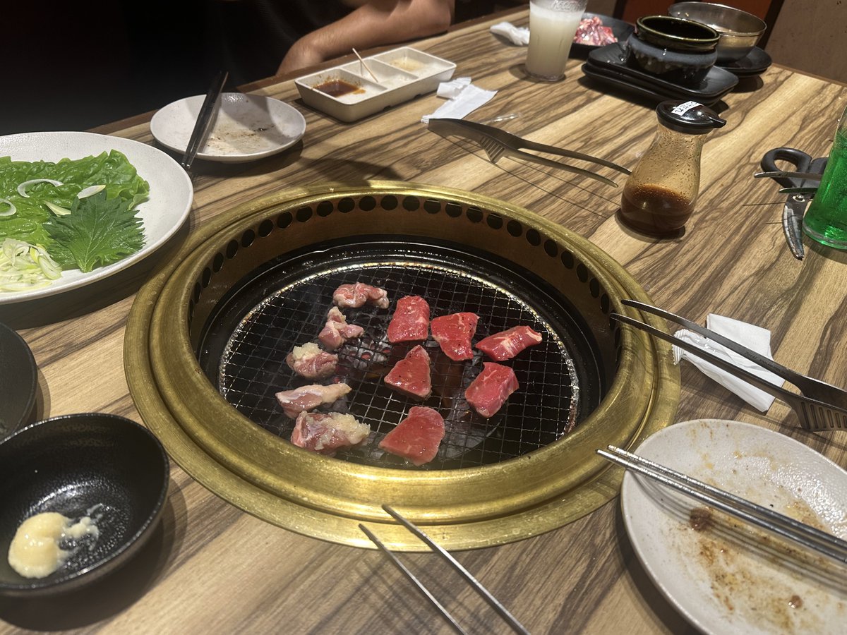 ❄ℰ𝒱𝒜❄ tweet media