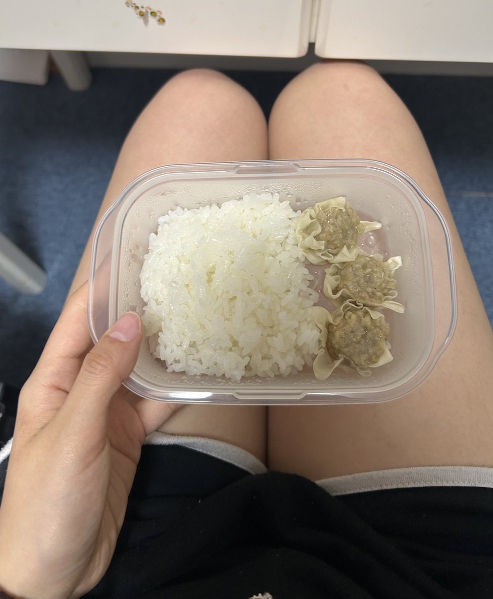 20cmの愛 tweet media