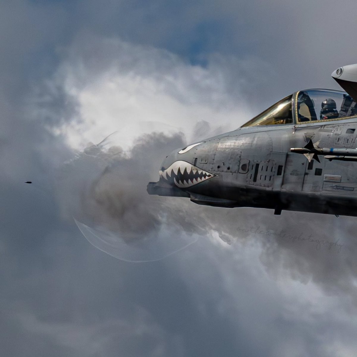 Heel Tread tweet media