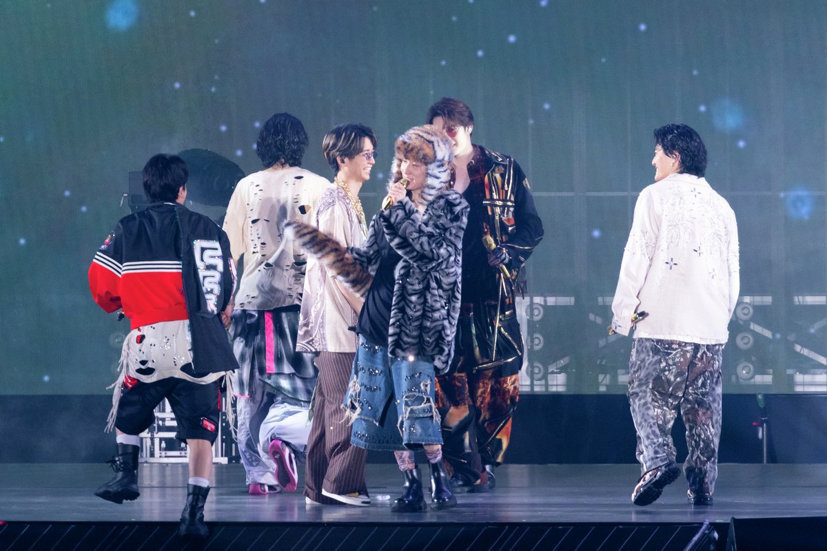 マキア編集部 tweet media