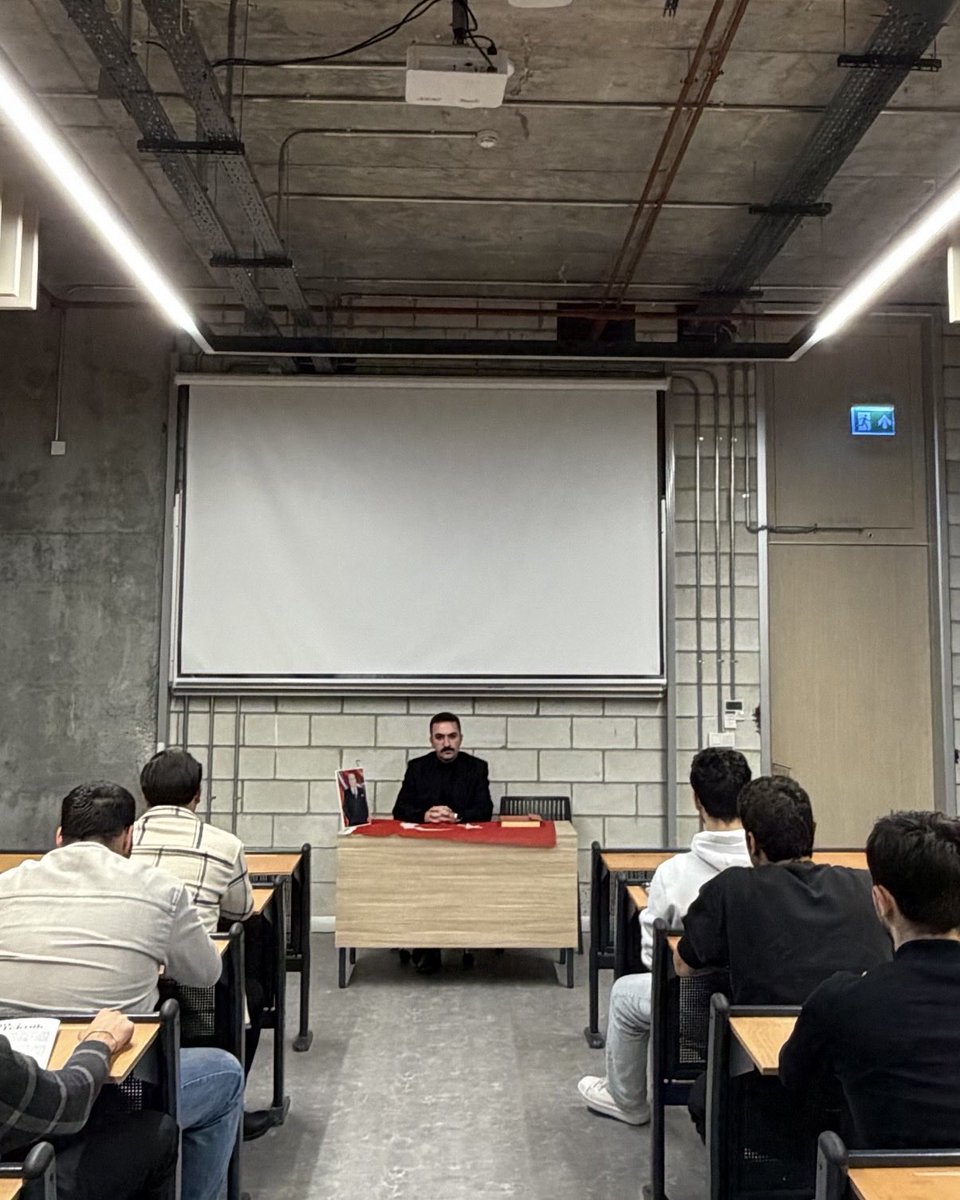 İstanbul Teknik Üniversitesi Ülkücüleri olarak, dönem ortası toplantımızı gerçekleştirerek yapacağımız faaliyetlere dair ülküdaşlarımızla istişarelerde bulunduk.

Akabinde, vefatının sene-i devriyesi münasebetiyle başta Merhum Başbuğumuz Alparslan Türkeş Bey olmak üzere tüm