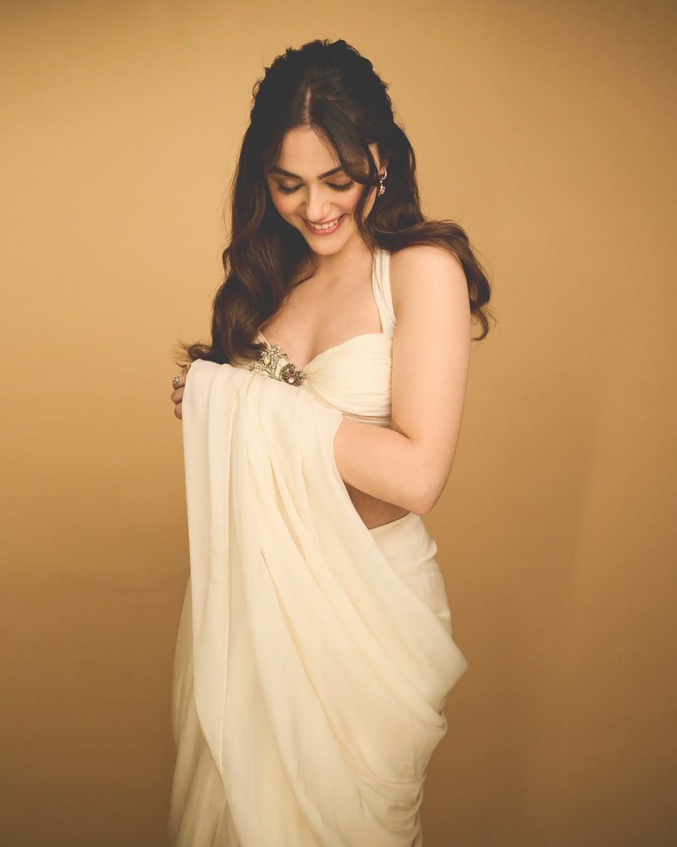 VOGUE India tweet media