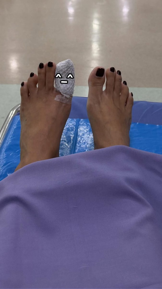 𝐆𝐑𝐄𝐘 ❤︎ 𝑨𝒏𝒏𝒂 tweet media