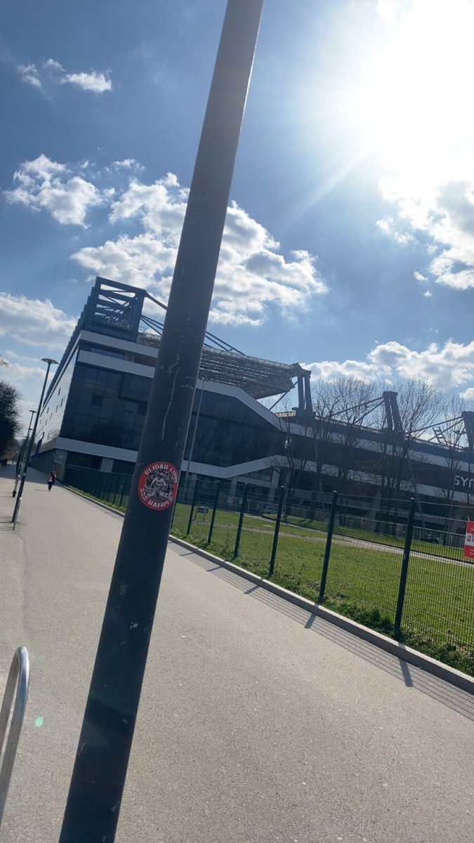 Lundbeer tweet media