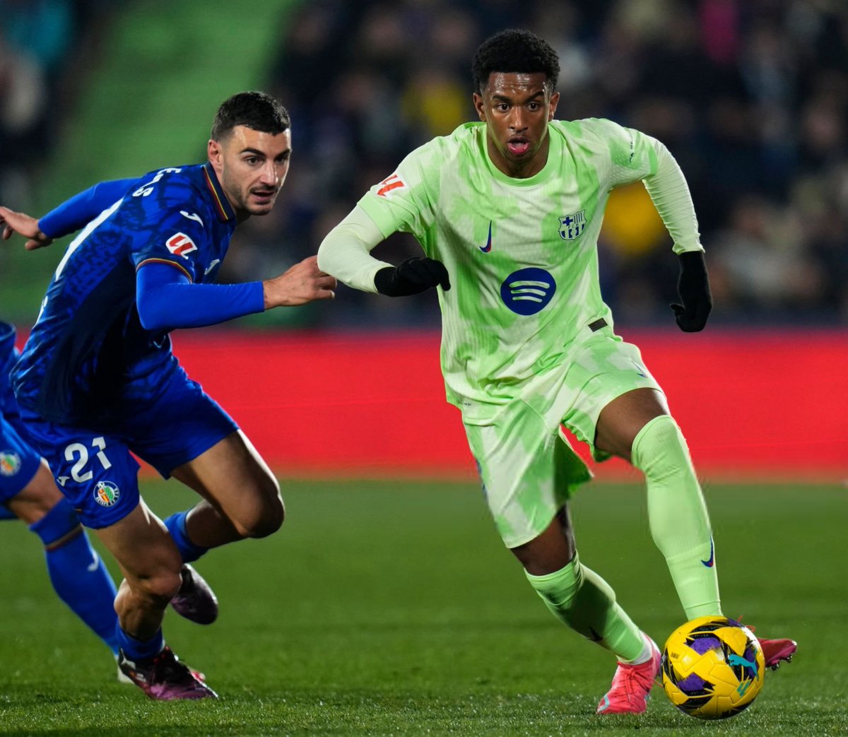 FCB World tweet media