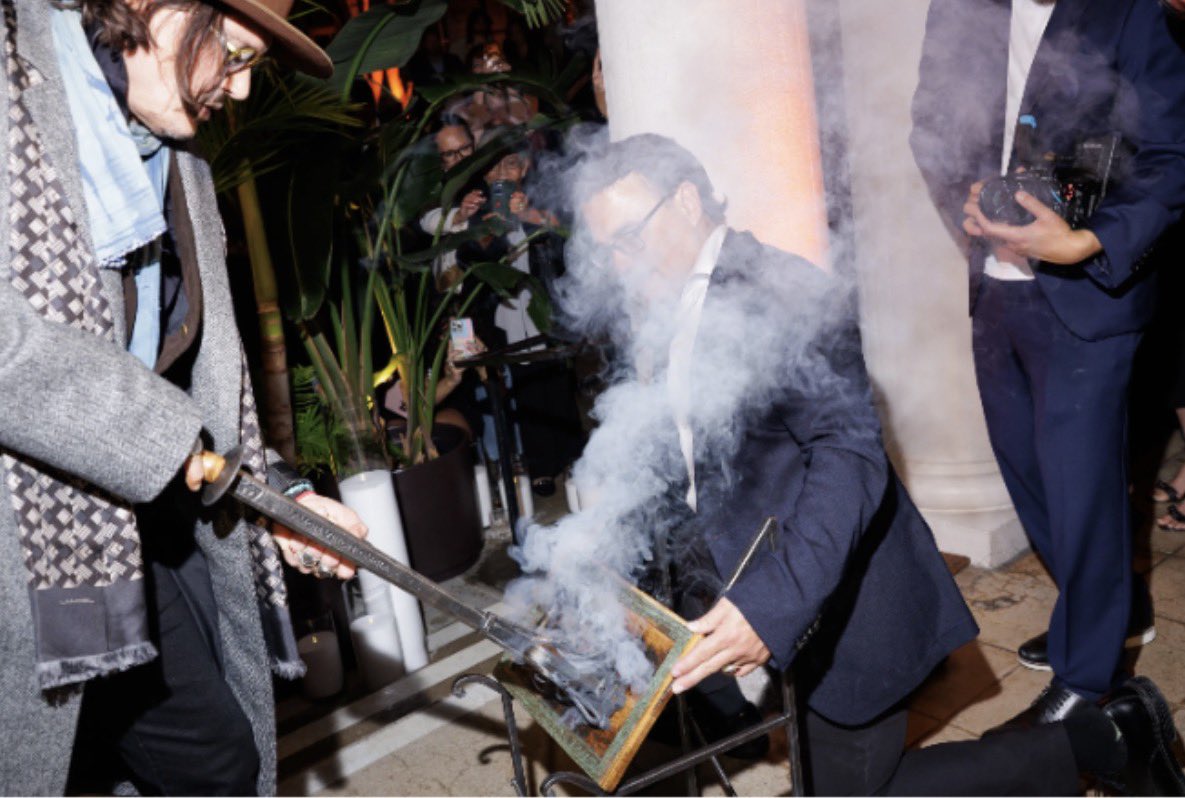 Johnny depp cares tweet media