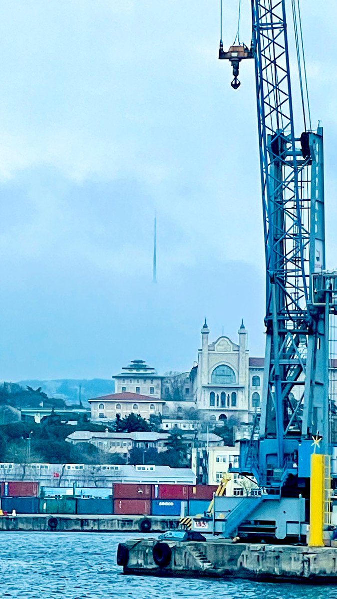 gregor bey tweet media