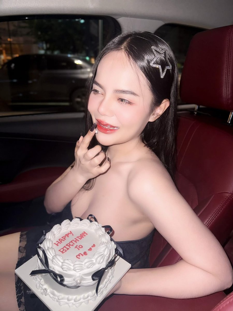 Yvonne Hyde tweet media