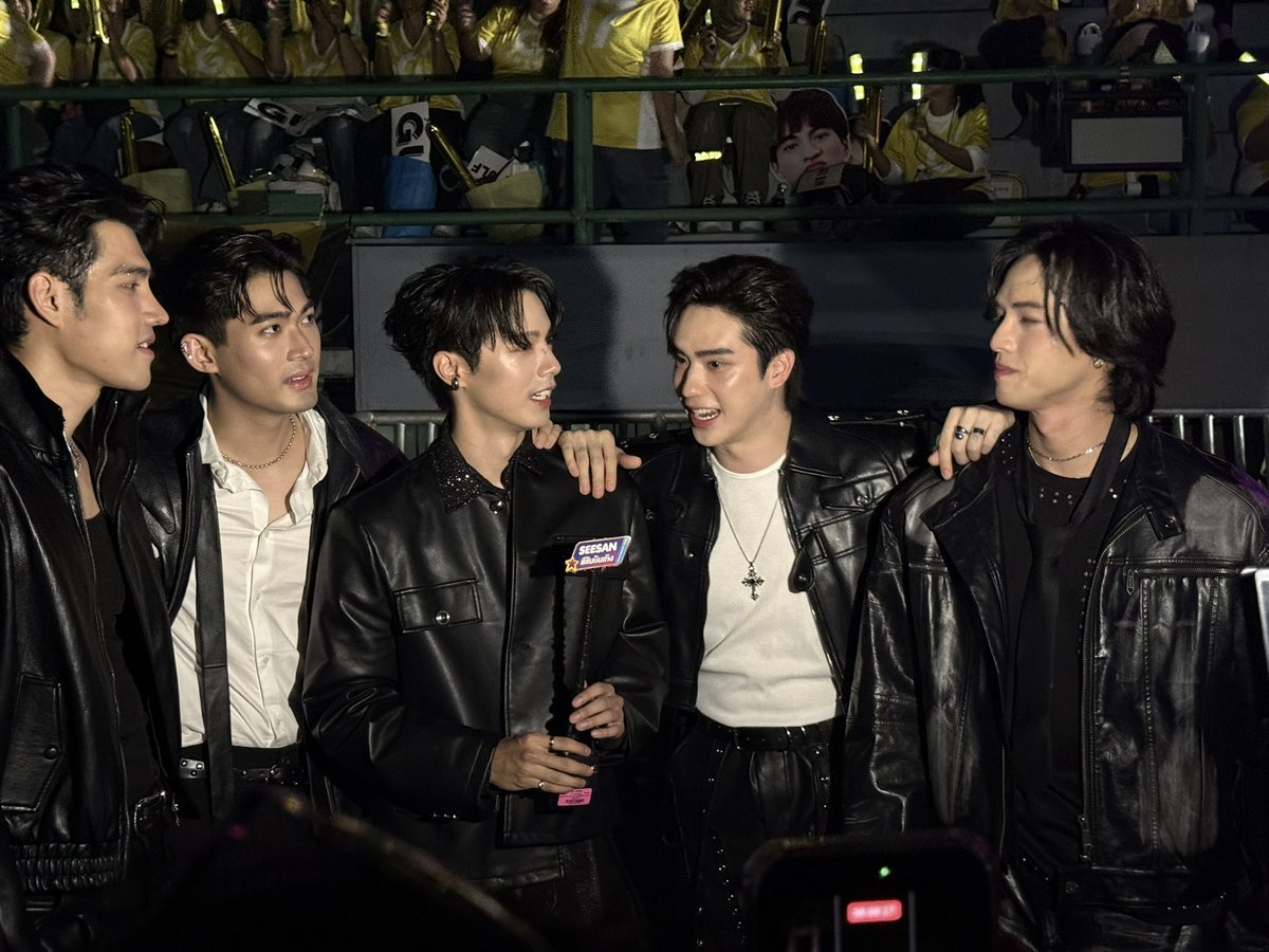 Aui Siyaphat tweet media