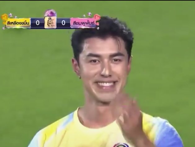 winks ft.39🧏🏽🧏🏻 tweet media