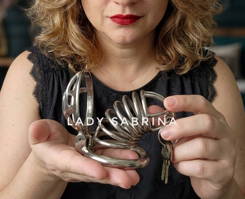 Lady Sabrina tweet media