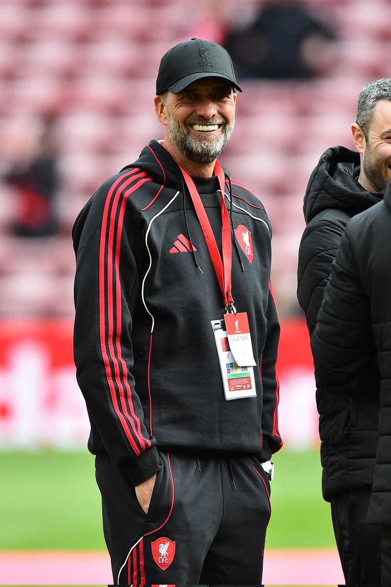 Stunner_Lfc's tweet photo. We all miss Jurgen Klopp!! https://t.co/m1tfxy3g7a