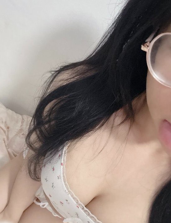 ❀แบม แบม tweet media