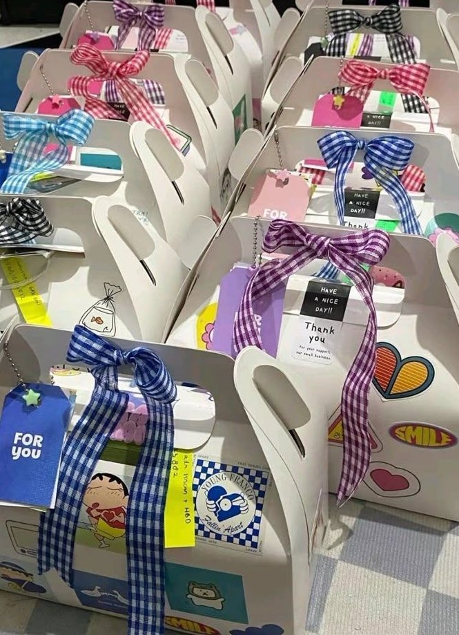 aesthetic things tweet media