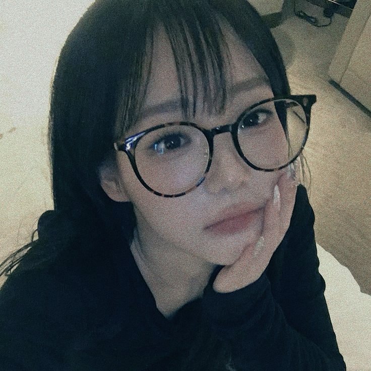 𝗕𝗘𝗟𝗟𝗔 tweet media