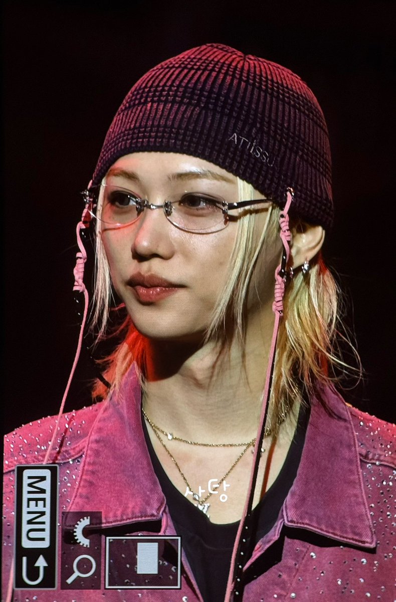 사탕 💗🪽 tweet media