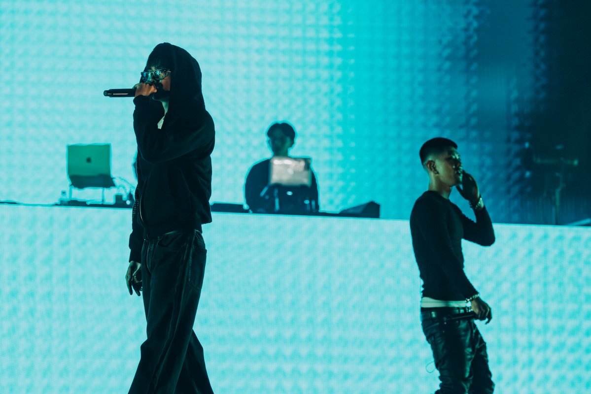 POP YOURS tweet media