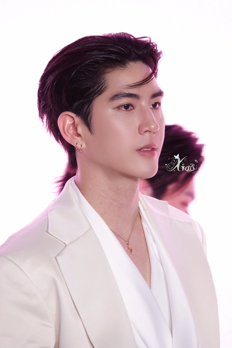 xiao xiao 小小_ tweet media