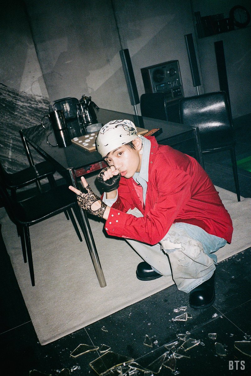 BTS Charts News tweet media