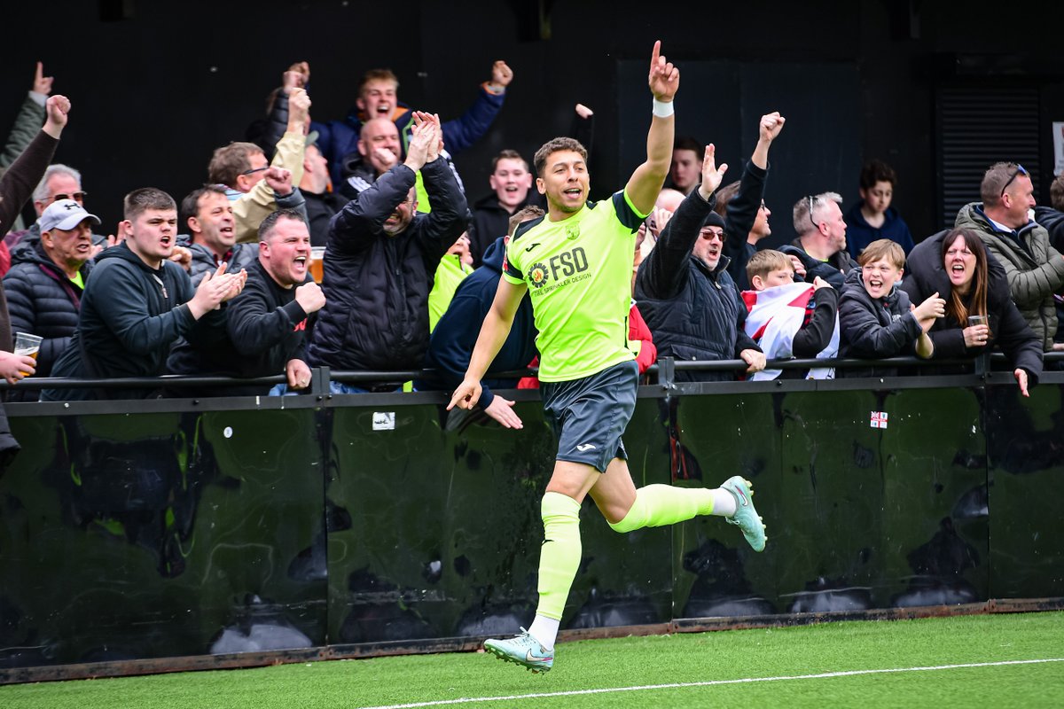 Ian Middlebrook tweet media