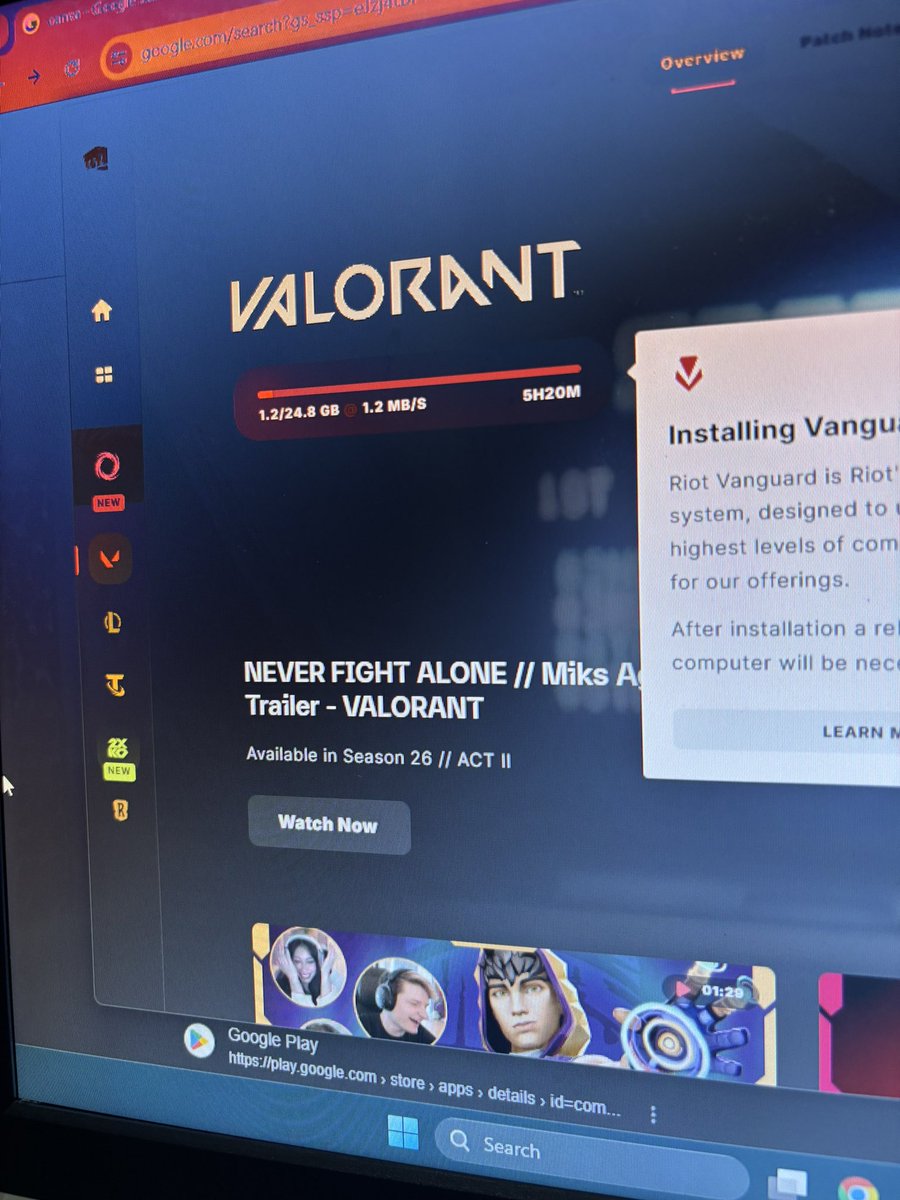 sixeyedfairy's tweet image. #watdahell