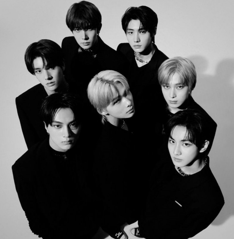 Enhageneforever's tweet photo. ENHYPEN IS ENHYPEN ONLY IF THERE'S SEVEN OF THEM ‼️‼️

ENHYPEN deserves dignity as seven, failure by BELIFT LAB to ensure their rights and individuality protected will result in boycotts and lasting distrust by ENGENEs.
#ENGENEs_Made_ENHYPEN_7
#Boycott_HYBE_BELIFTLAB https://t.co/7c7atLp3HD