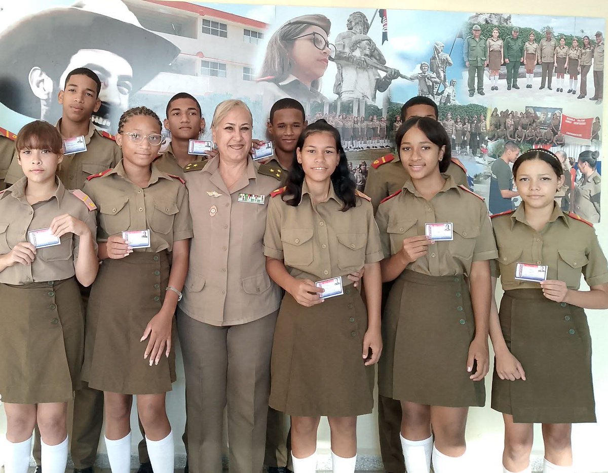 Ejército Oriental tweet media