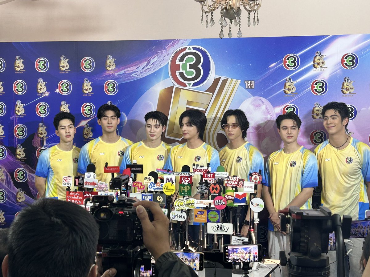 Jackky1106's tweet photo. กลัฟ  คณาวุฒิ 
งานครบรอบ 56 ปี ช่อง 3 https://t.co/Z2KJPOpXiZ