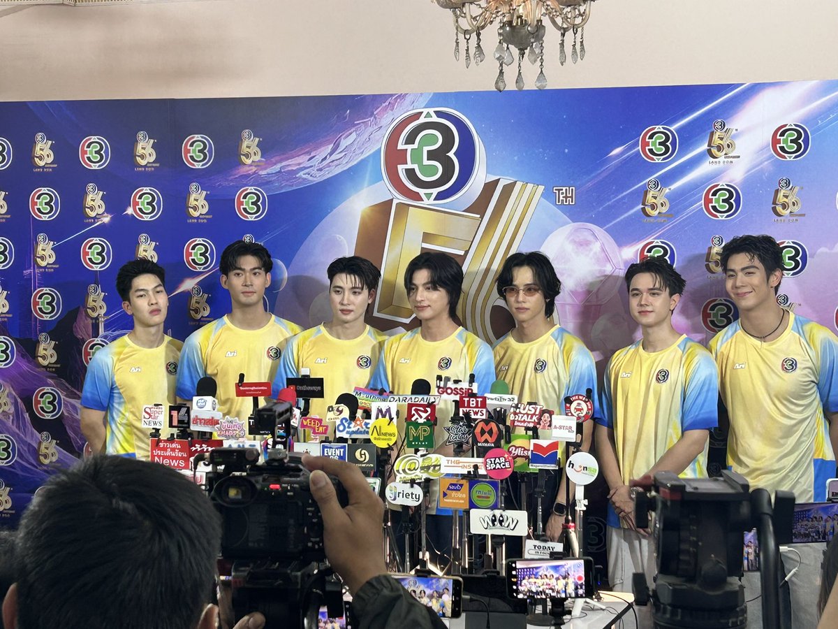 Jackky1106's tweet photo. กลัฟ  คณาวุฒิ 
งานครบรอบ 56 ปี ช่อง 3 https://t.co/Z2KJPOpXiZ