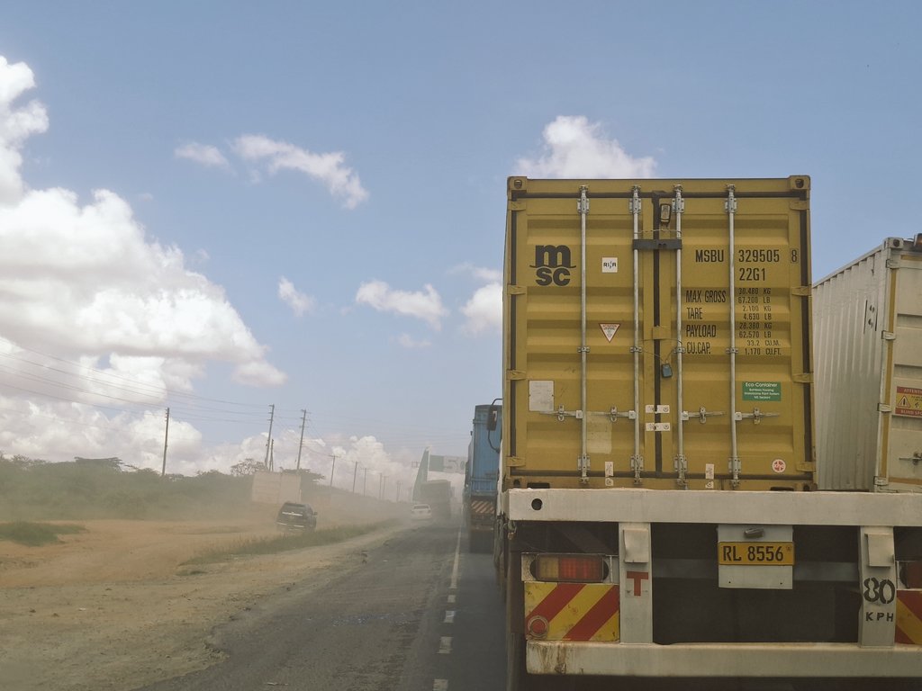 ROAD SAFETY FACTS 🇰🇪 tweet media