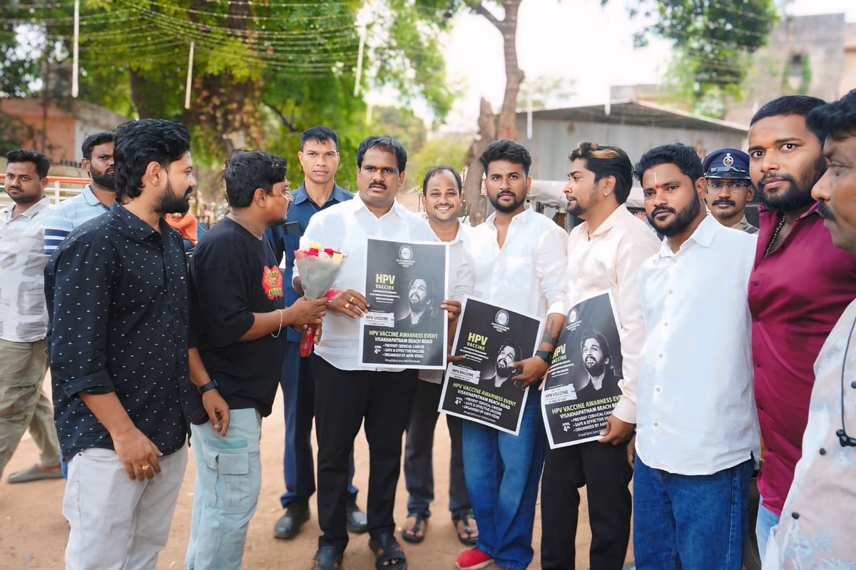 Ikunasanyasirao's tweet photo. We don’t just trend — we create awareness. HPV mission with Visakhapatnam South MLA Vamsi Krishna garu . Thank you, sir. 🔥

#AAFASupportsHPVDrive #aafa #Alluarjunfans #Happybirthdayalluarjun https://t.co/qJzM2PkLSy