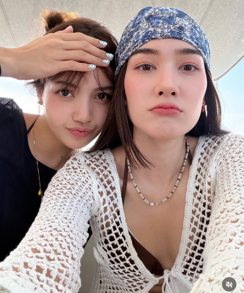 เหมือนน้องน้อยกับพี่คนสวยจริงๆ🥺