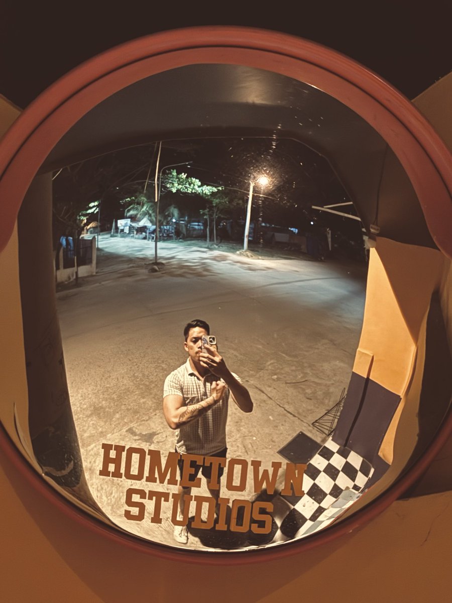 _redacted tweet media