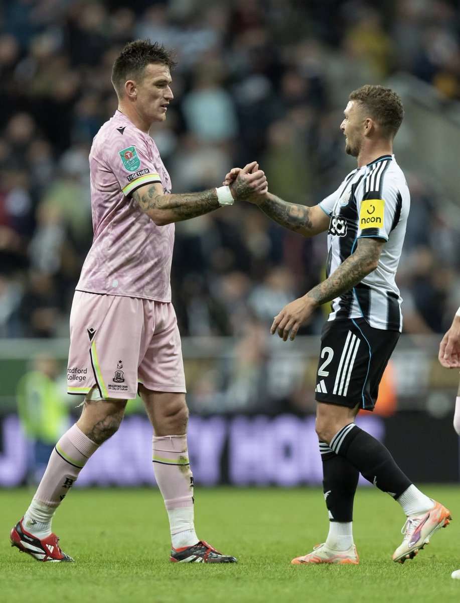 The first to believe……. Thank you for the memories 😭🖤🤍 #nufc