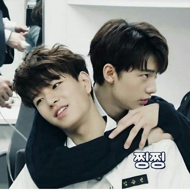 b 🌧️ tweet media