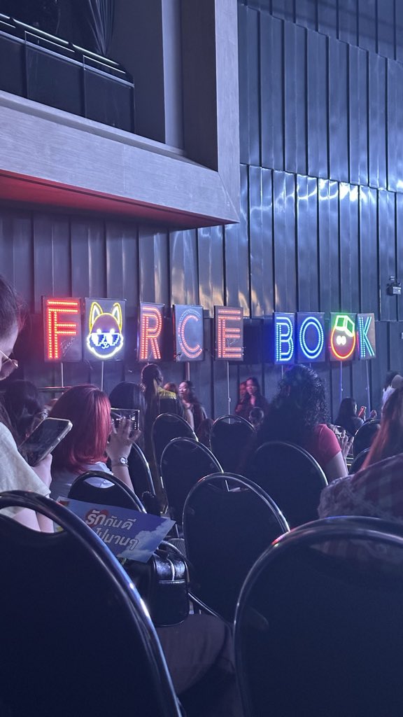 ชีวิตติ่งไปวันๆ tweet media